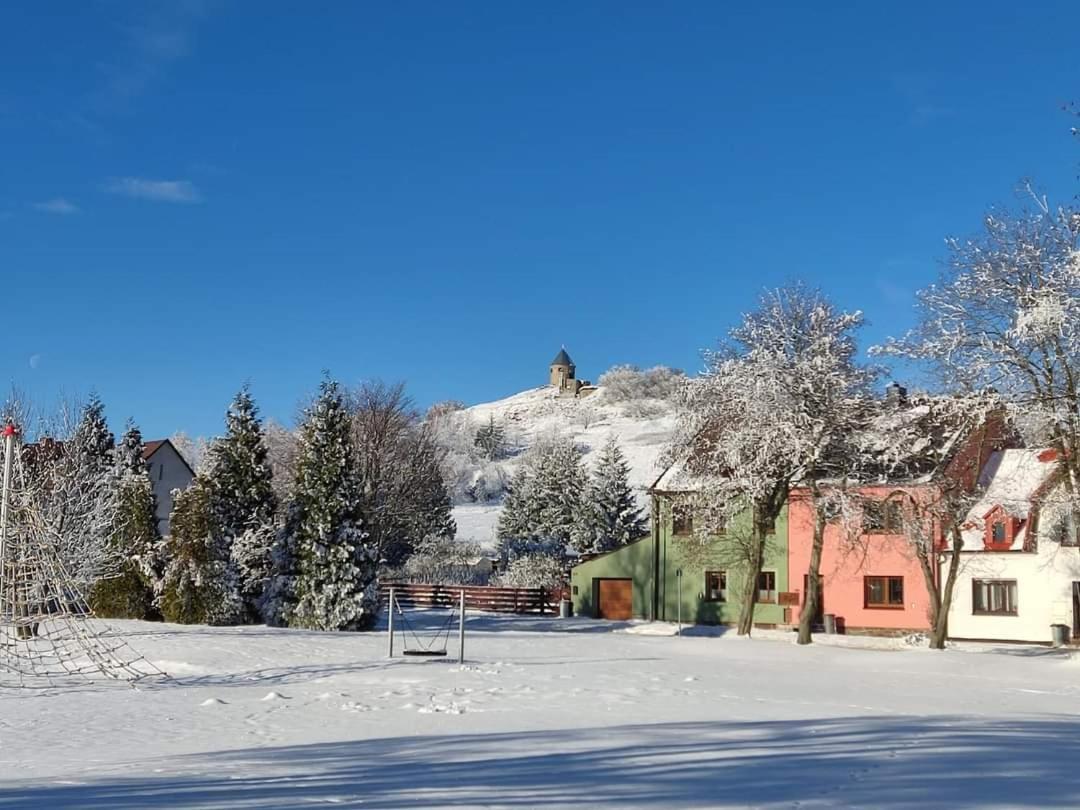 Vila Horsky Dum Kilian Medenec Exteriér fotografie